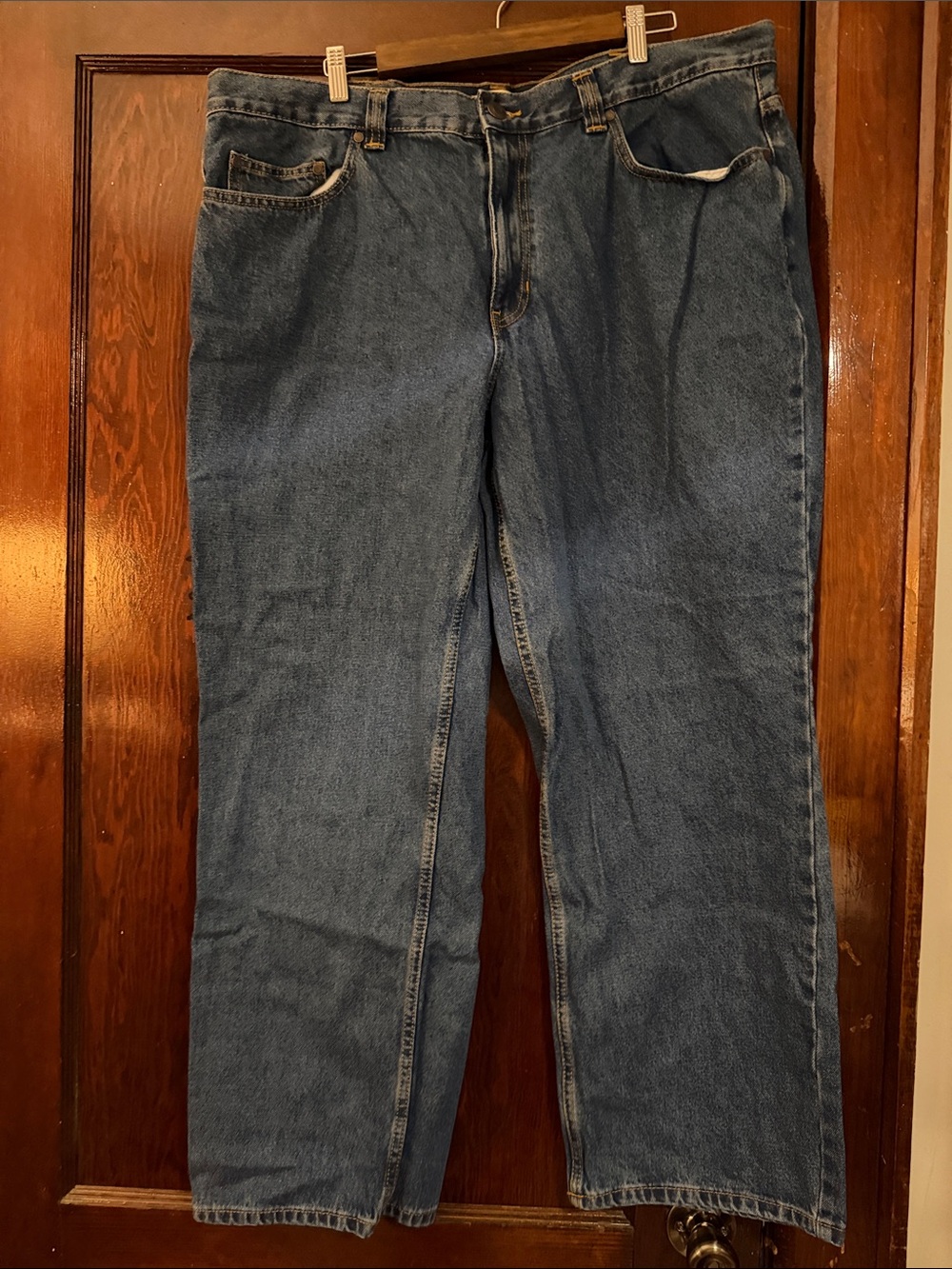 Classic Relaxed Men's Jeans — Blue